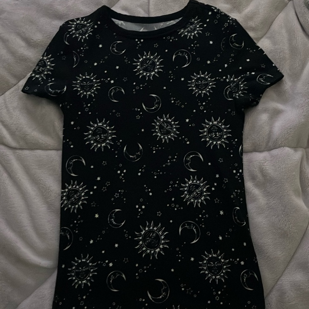 Nobo shirt, xs, black with white designs.